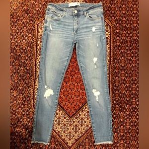 Abercrombie & Fitch Ankle jeans. Worn once